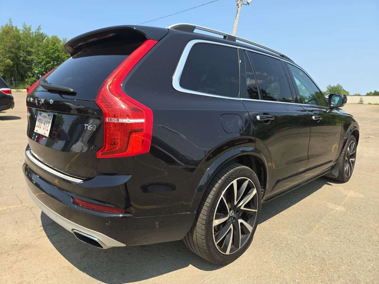 Volvo Xc90 * Momentum * АВТОКРЕДИТ * ГЛАВНО ПРЕДСТАВИТЕЛСТВО, снимка 3 - Автомобили и джипове - 55193882