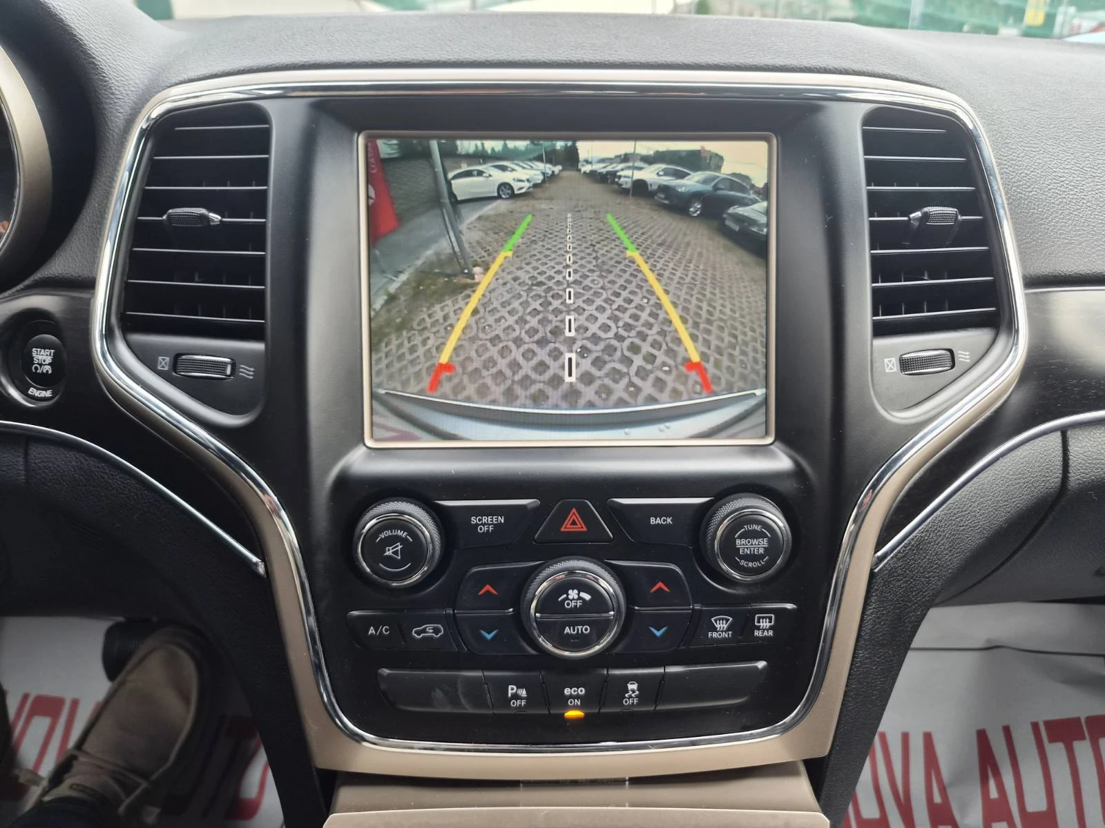 Jeep Grand cherokee 3.0D-OVERLAND-220.000км, снимка 11 - Автомобили и джипове - 55366315