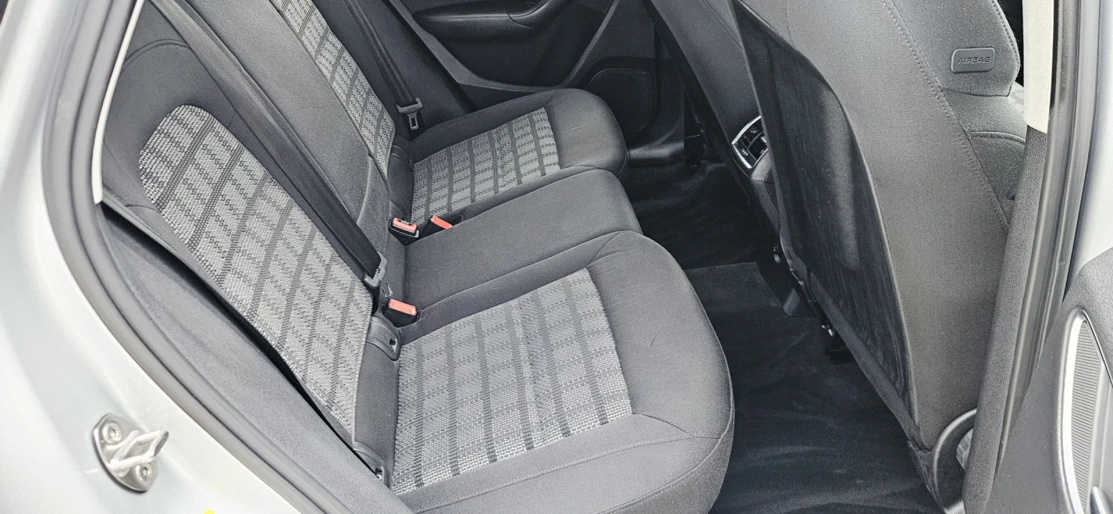 Audi Q3 2.0TDI* AVTOMAT* QUATRO* LED+ XENON * SPORT PAKET, снимка 11 - Автомобили и джипове - 55411906