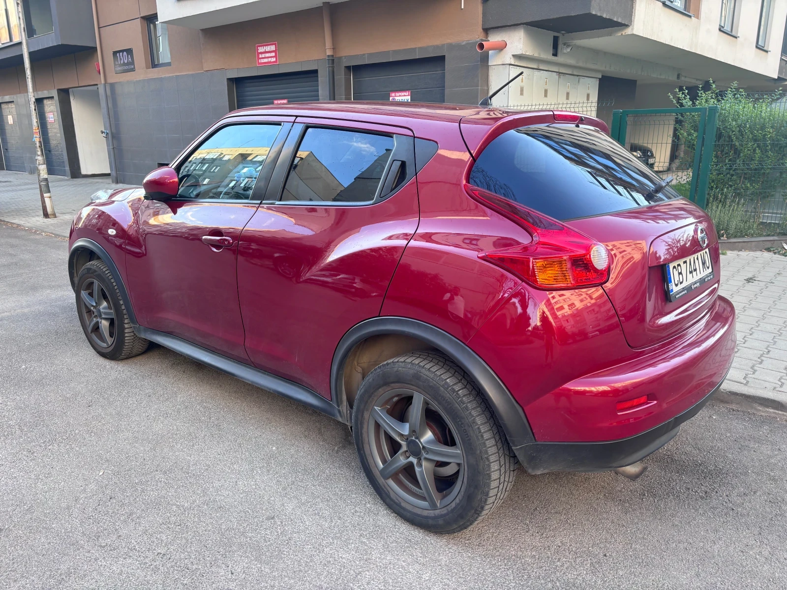 Nissan Juke, снимка 3 - Автомобили и джипове - 55660237