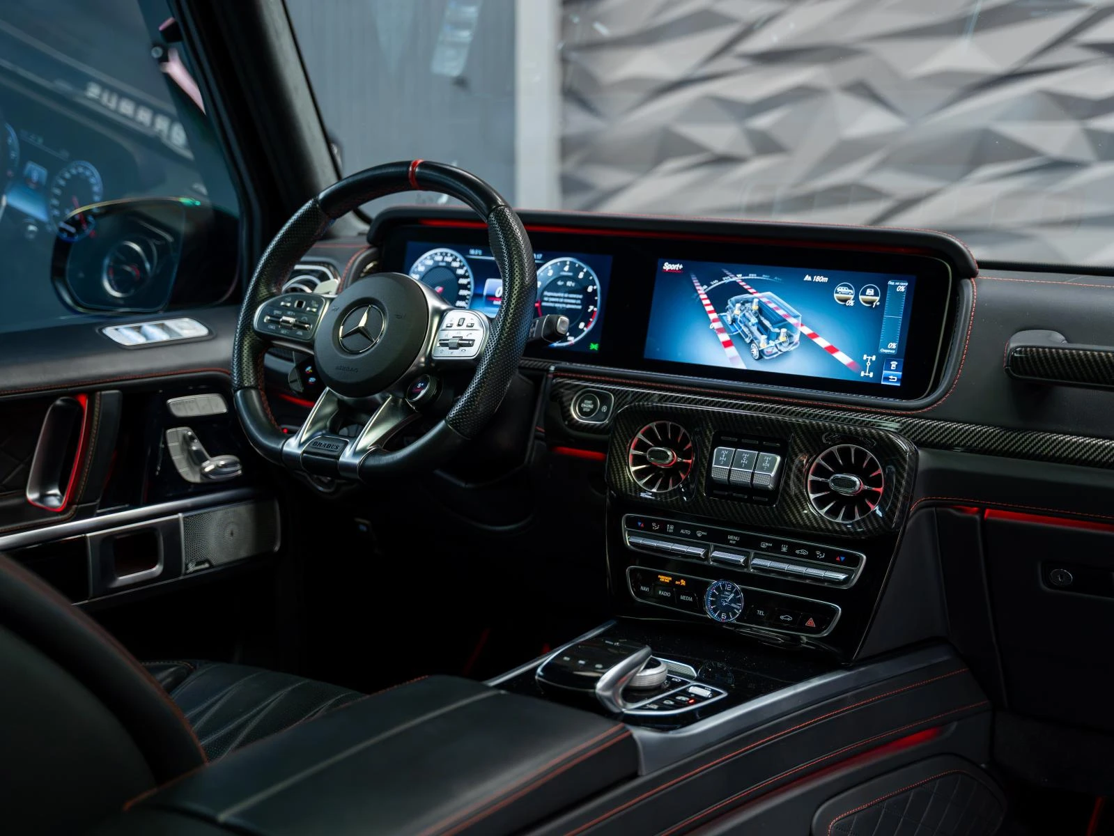 Mercedes-Benz G 63 AMG BRABUS 900* CARBON* BURMESTER* 3XTV* 360CAM* , снимка 10 - Автомобили и джипове - 56252504