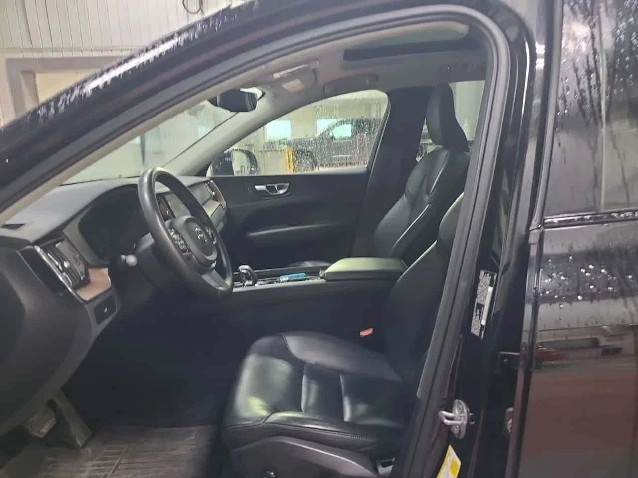 Volvo XC60 PLUS DARK THEME * CARFAX * ����������� | Mobile.bg � ����������� 5