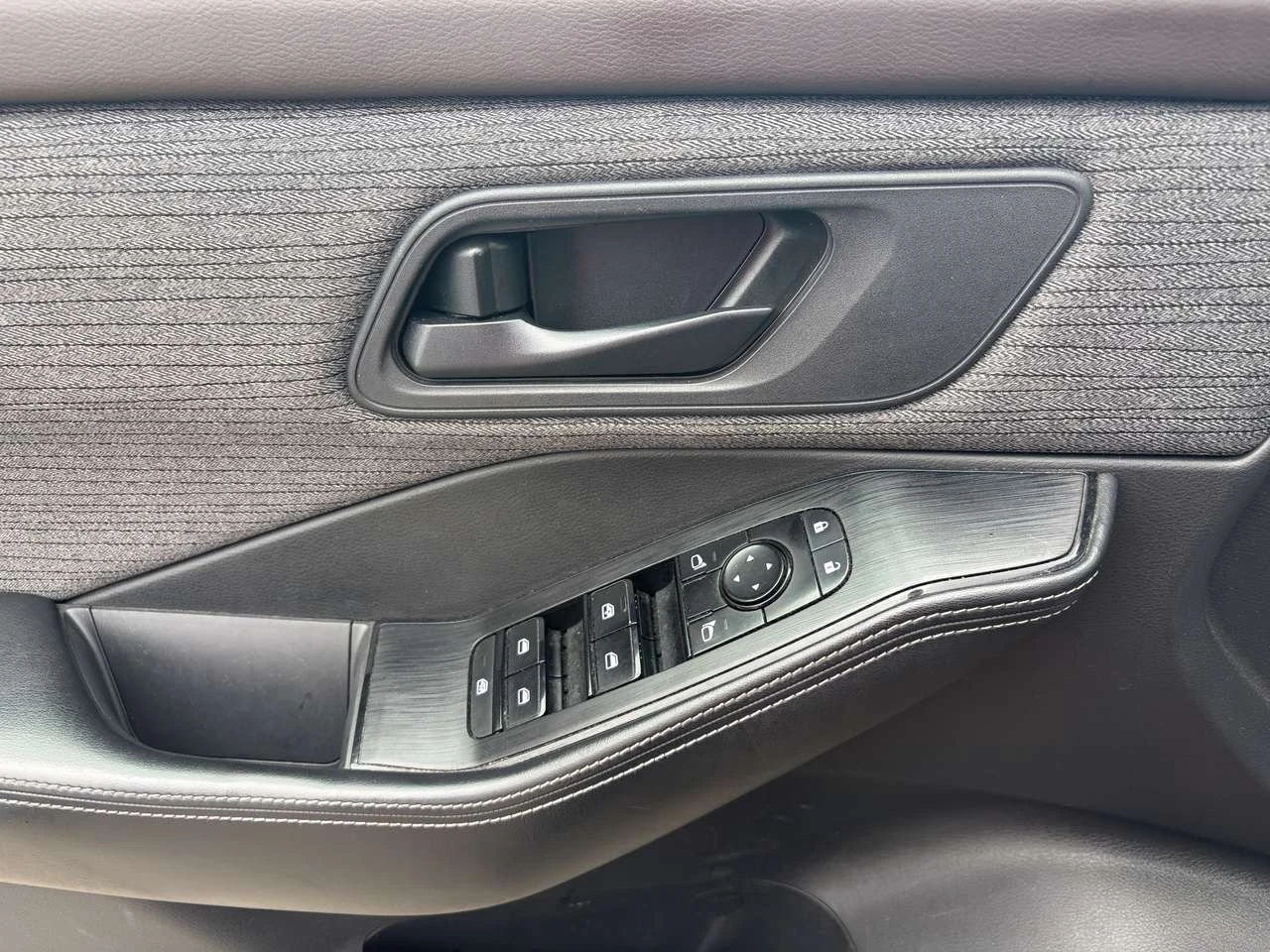 Nissan Rogue Rogue, снимка 10 - Автомобили и джипове - 56435940