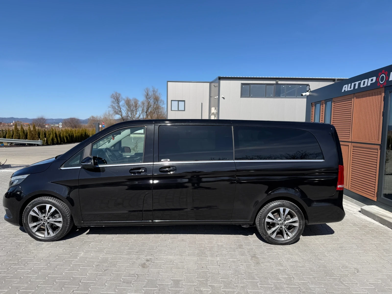 Mercedes-Benz V 220 Business class, снимка 4 - Бусове и автобуси - 53766995