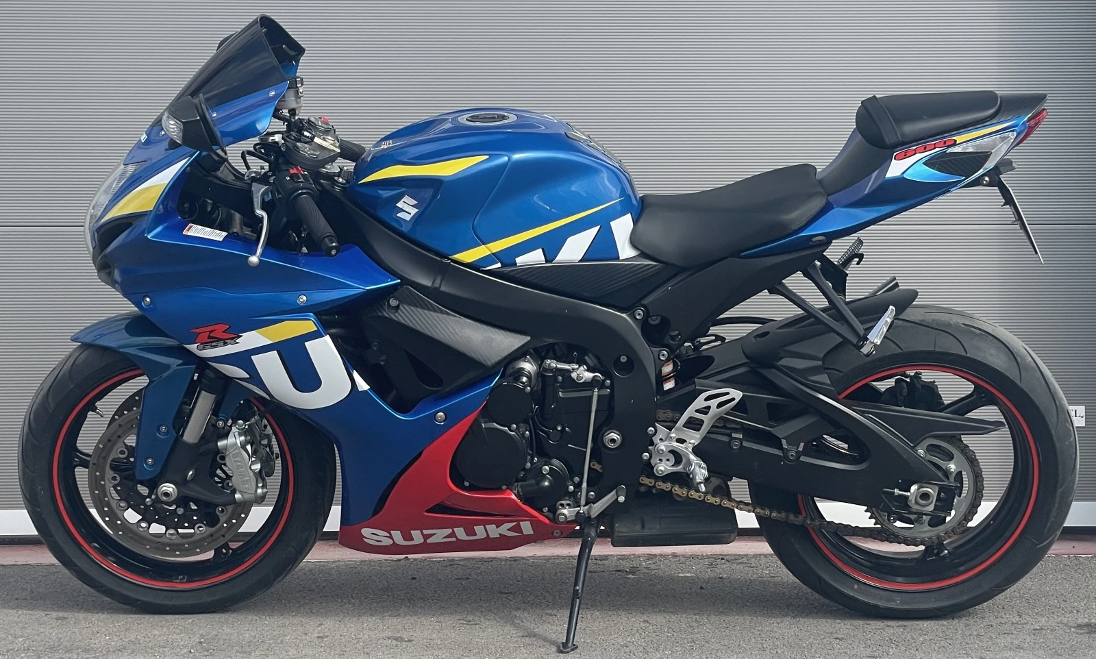 Suzuki Gsxr 600 Безупречен - изображение 2