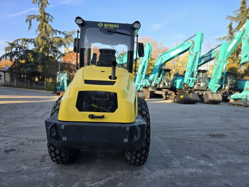 Валяк BOMAG BW177D-5, снимка 5 - Индустриална техника - 48027002