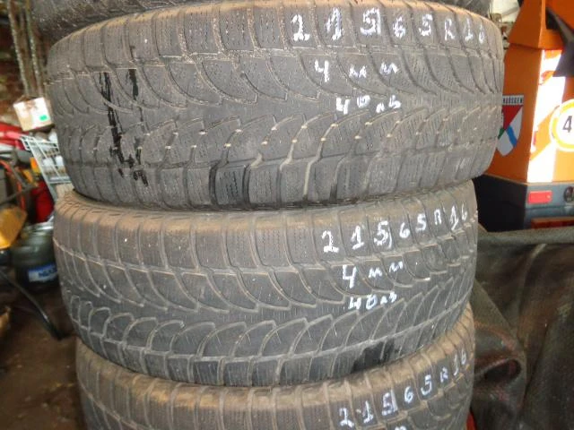 Гуми Зимни 215/65R16, снимка 5 - Гуми и джанти - 19939567