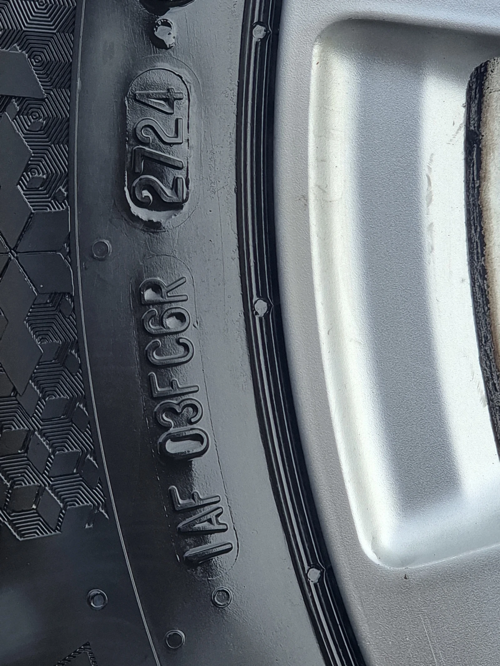 ���� � ������ 225/55R16 �� Mercedes-Benz E 220 | Mobile.bg � ����������� 9