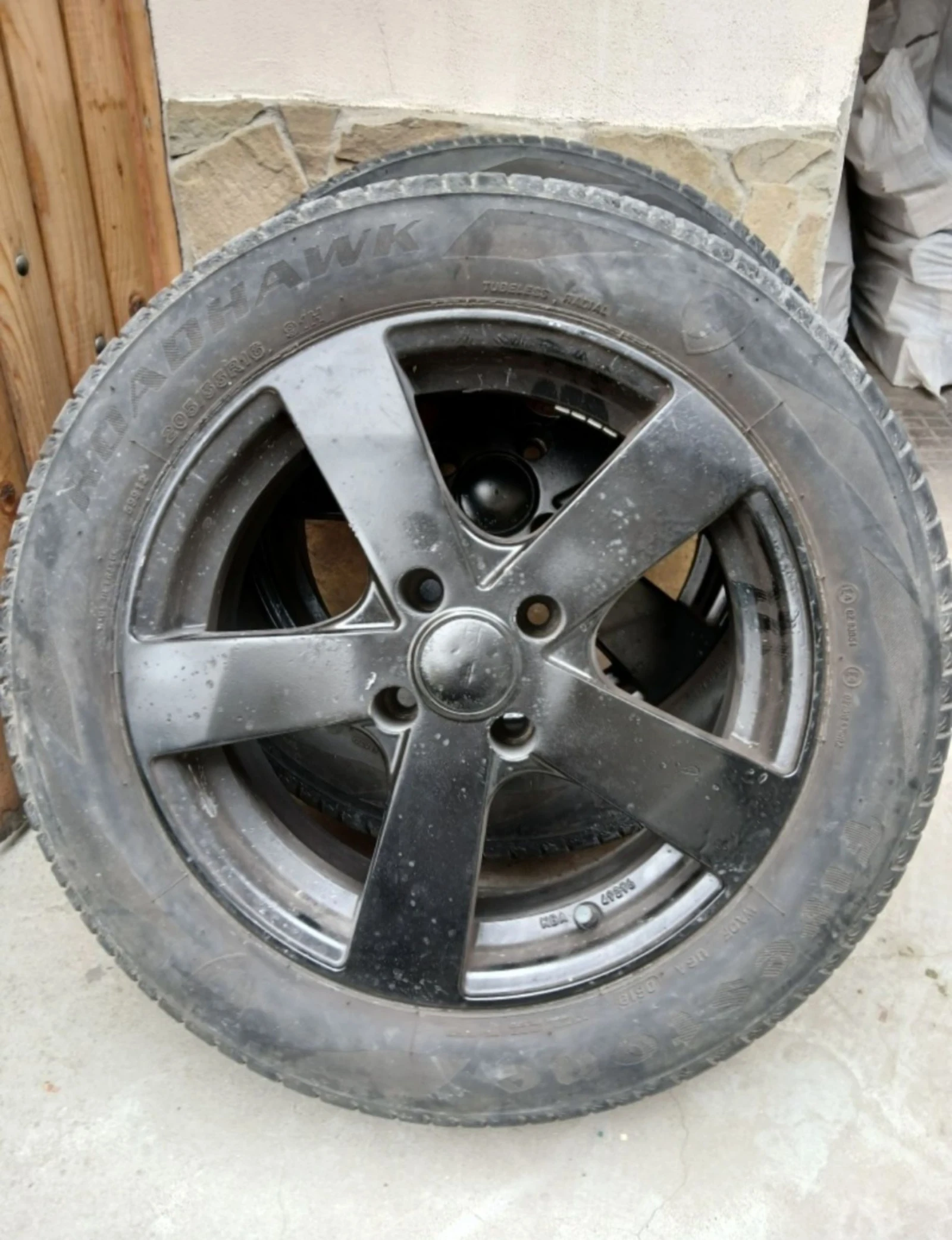 ���� � ������ 205/55R16 �� Citroen C4 | Mobile.bg � ����������� 2
