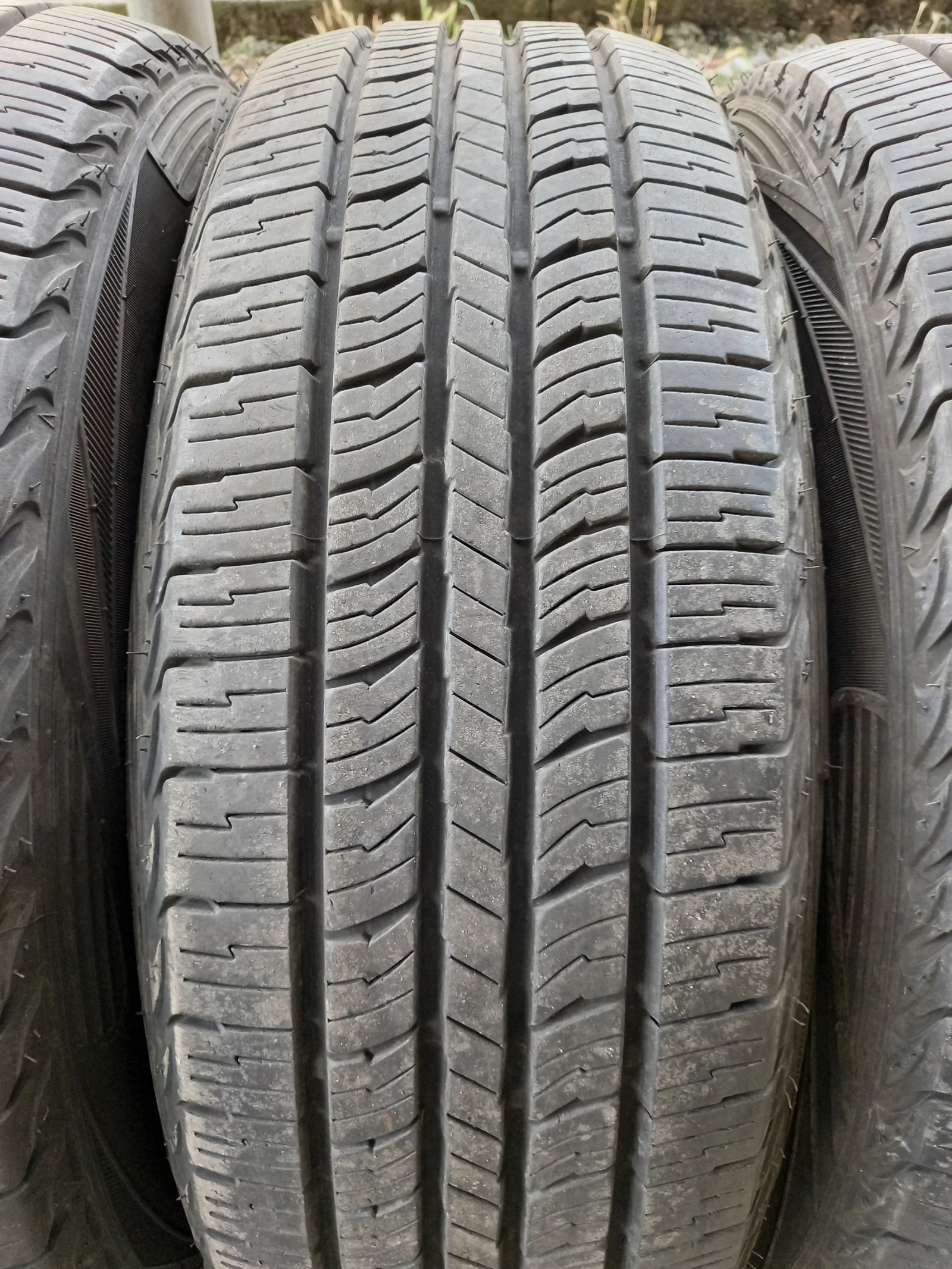 Гуми Летни 225/65R17, снимка 5 - Гуми и джанти - 55194339