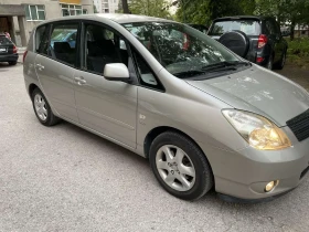 Toyota Corolla verso, снимка 2