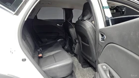 Renault Captur 1.3TCe* INTENSE* КОЖА* ПОДГРЕВ* КАМЕРА* NAVI* LED*, снимка 11