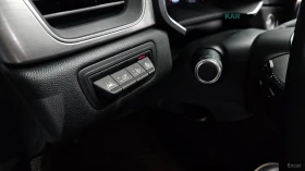 Renault Captur 1.3TCe* INTENSE* КОЖА* ПОДГРЕВ* КАМЕРА* NAVI* LED*, снимка 12
