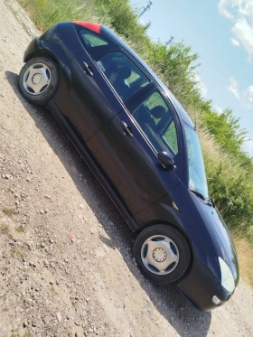 Обява за продажба на Ford Focus 1.6i ~2 550 лв. - изображение 2