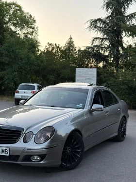  Mercedes-Benz E 320