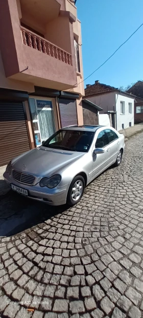 Mercedes-Benz C 220, снимка 3