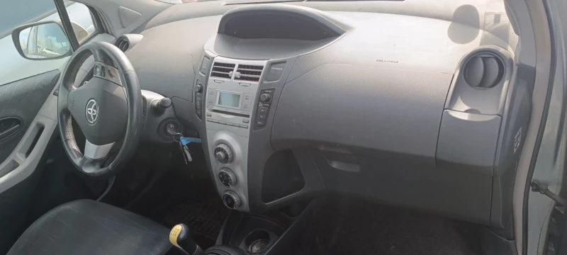 Toyota Yaris 1.0i/1.3i/1.4D4D, снимка 15 - Автомобили и джипове - 18550937