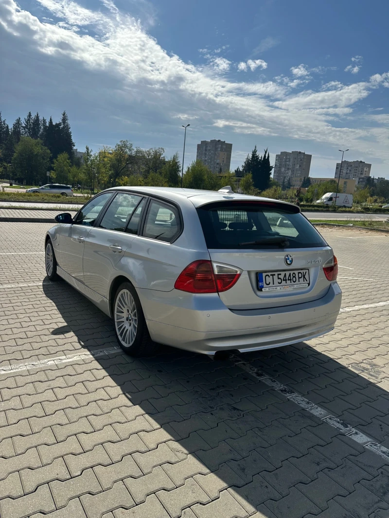 BMW 320, снимка 4 - Автомобили и джипове - 47547436