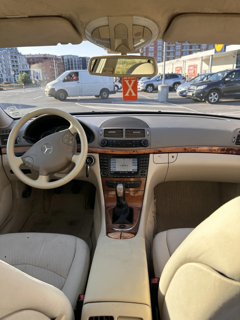 Mercedes-Benz E 200 Mercedes E200- Газ, снимка 8 - Автомобили и джипове - 47817889