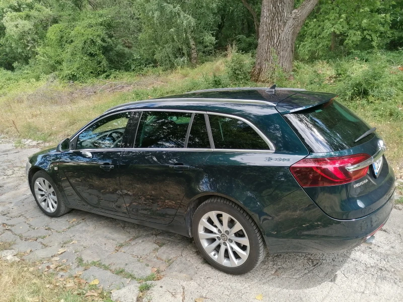 Opel Insignia 4х4 газ-бензин, снимка 7 - Автомобили и джипове - 47942531