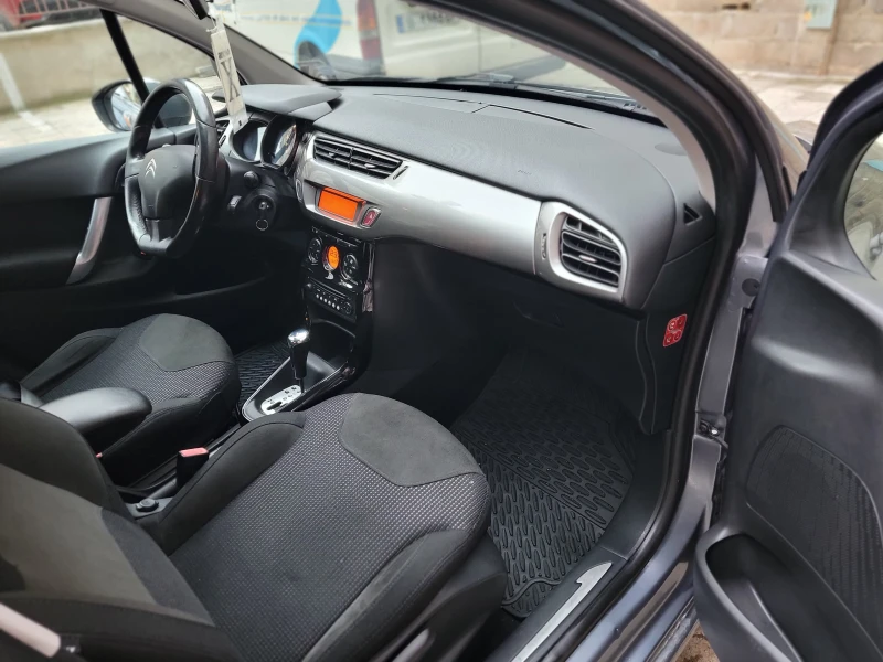 Citroen C3, снимка 8 - Автомобили и джипове - 48550756