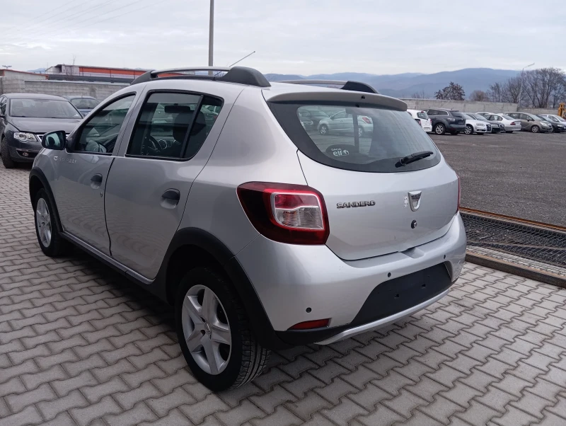 Dacia Sandero ЛИЗИНГ , снимка 4 - Автомобили и джипове - 48284209