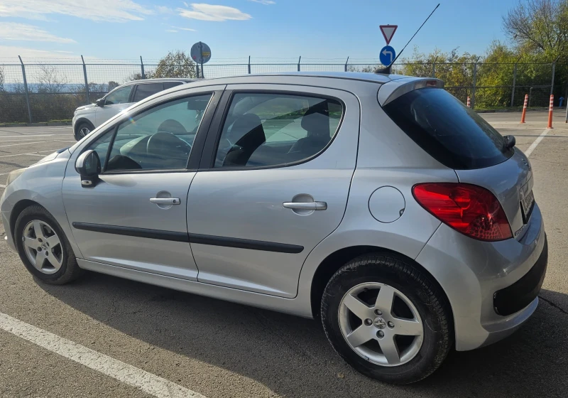 Peugeot 207, снимка 7 - Автомобили и джипове - 48352845