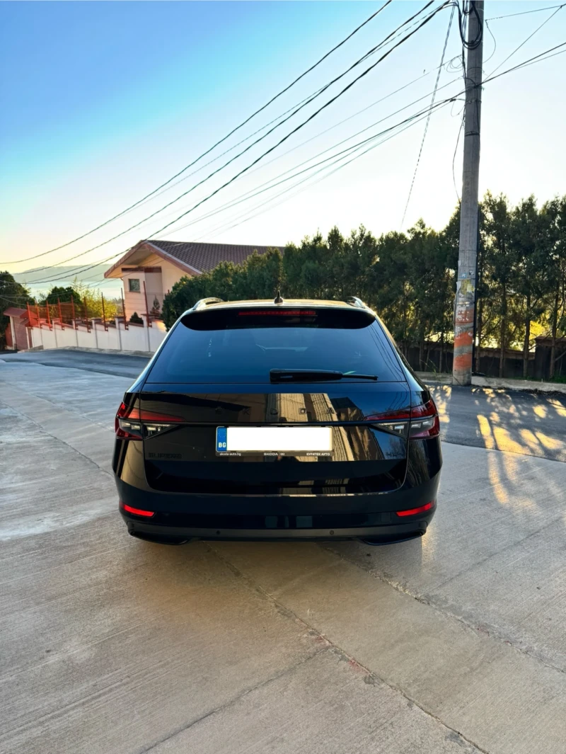 Skoda Superb Sportline 2.0TDI DSG 4x4 Facelift Memory Distrinic, снимка 6 - Автомобили и джипове - 52536817