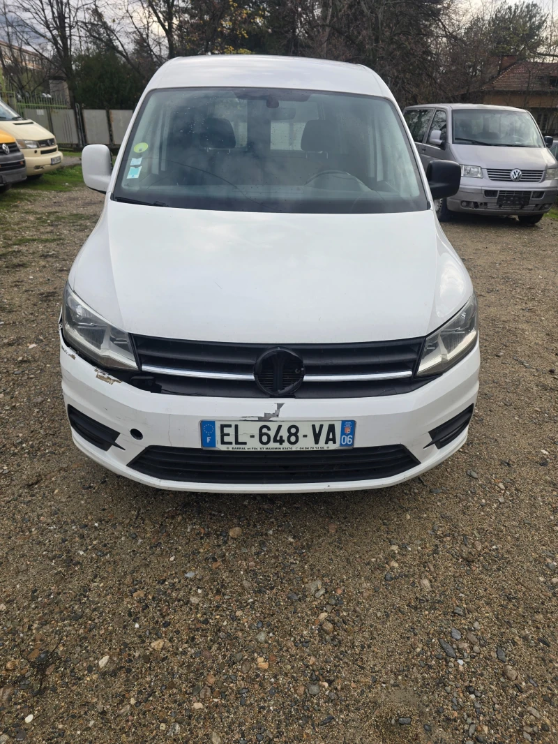 VW Caddy 2.0 TDI DSFD, снимка 2 - Автомобили и джипове - 52748604
