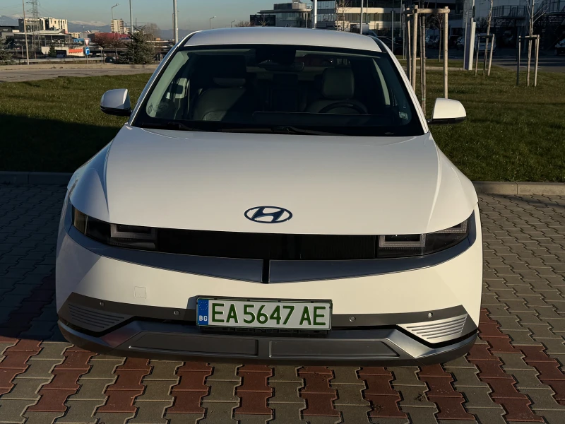 Hyundai Ioniq 5 Long Range 72.6 kWh, Гаранционен автомобил, снимка 4 - Автомобили и джипове - 52931678