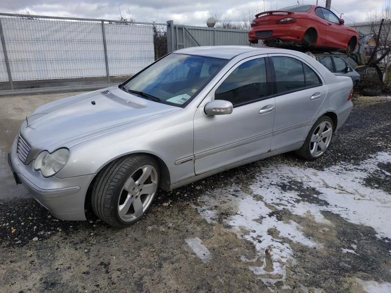 Mercedes-Benz C 220 220cdi - изображение 2