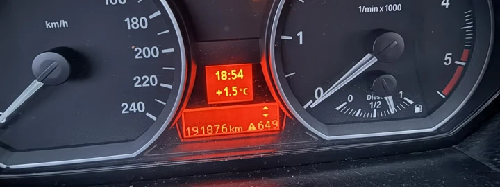 BMW 118, снимка 7 - Автомобили и джипове - 53473334