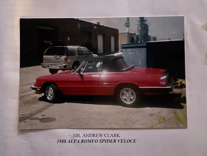 Alfa Romeo Spider Veloce, снимка 10 - Автомобили и джипове - 55123399