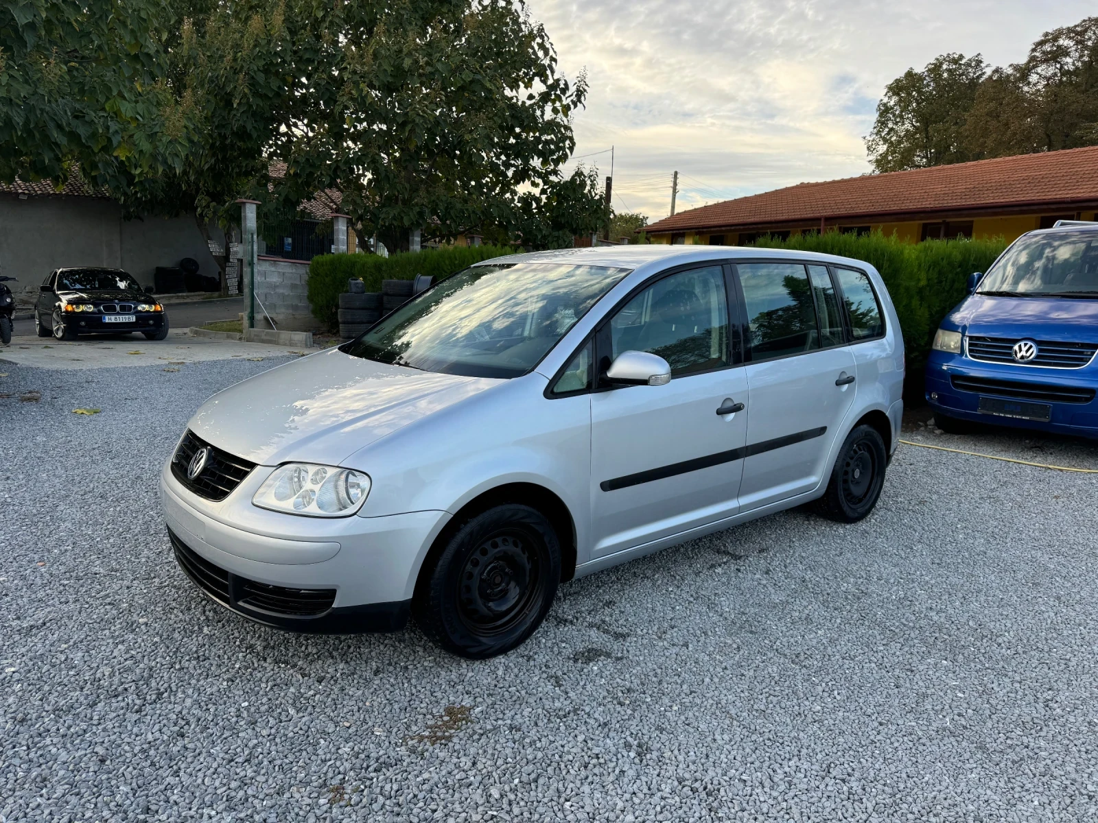 VW Touran 1.6 fsi - [1] 