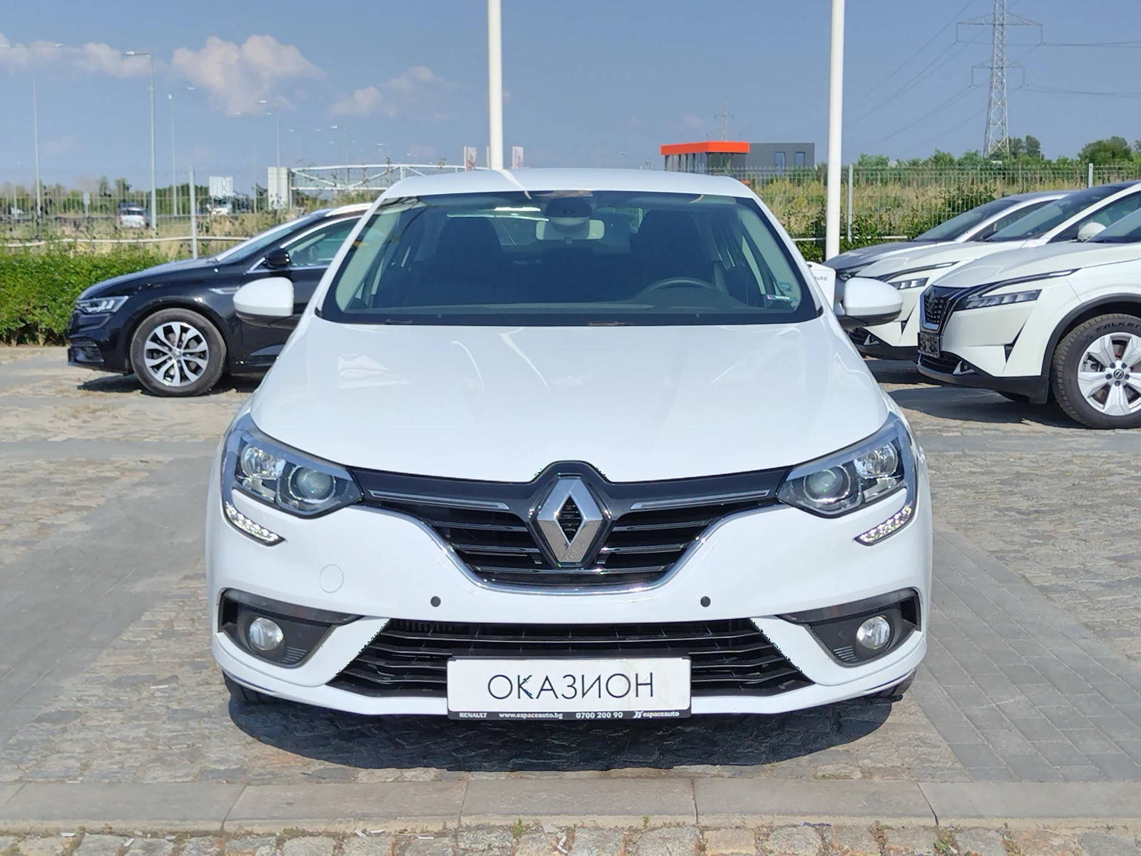 Renault Megane 1.3TCe 140 к.с./Life - изображение 2
