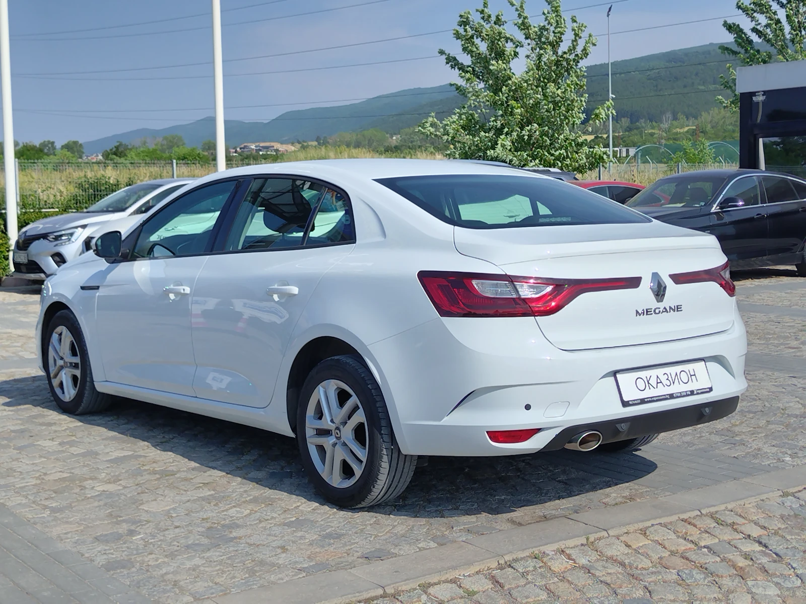 Renault Megane 1.3TCe 140 к.с./Life - изображение 7