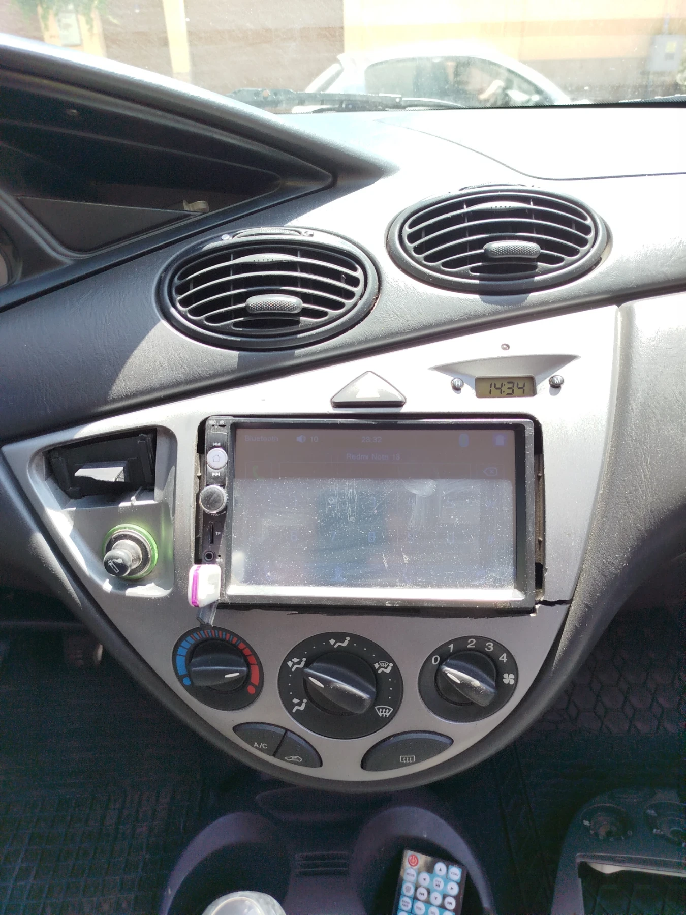 Ford Focus 1.6i - изображение 8