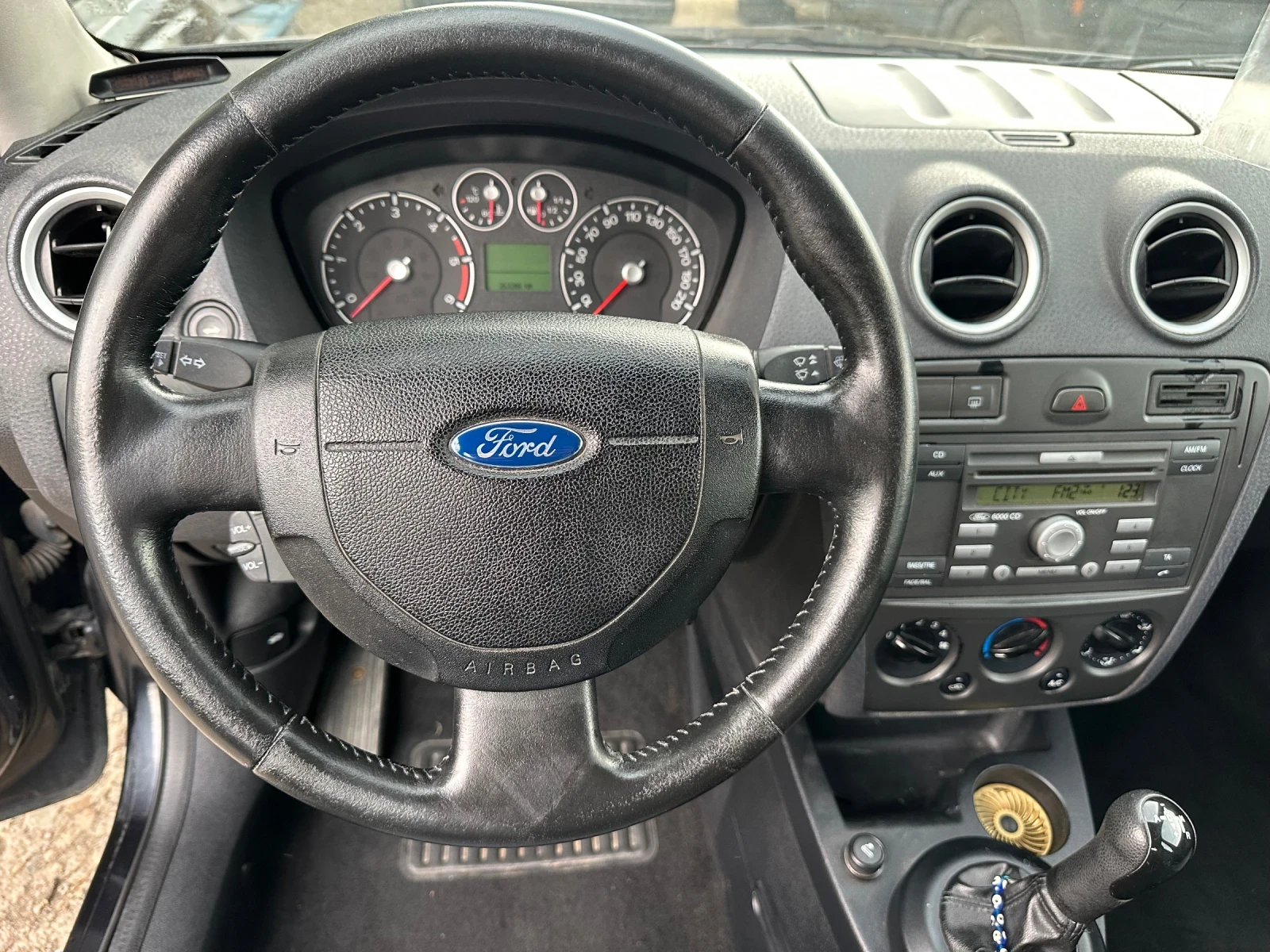 Ford Fusion Avtomat - изображение 10