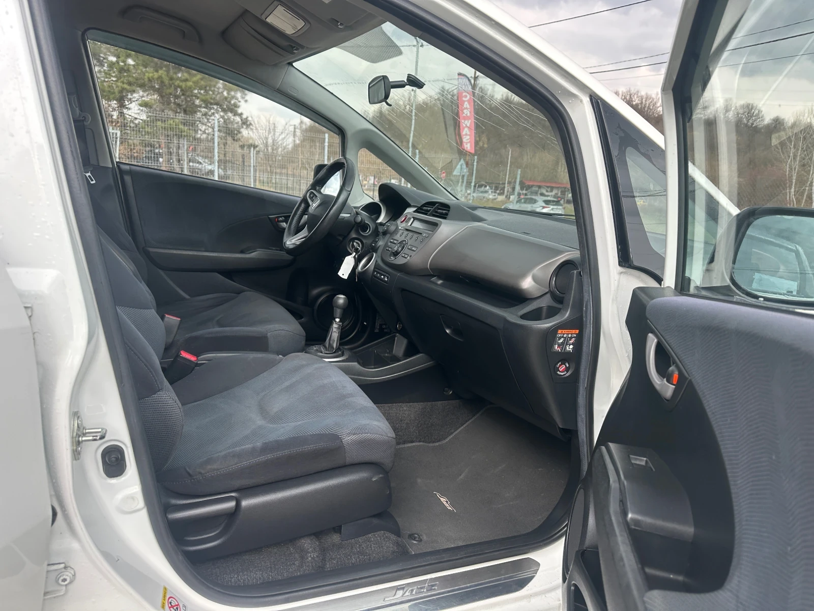 Honda Jazz 1.4-ПЪРВИ-СОБСТВЕНИК-NetherLands-1Г-ГАРАНЦИЯ, снимка 10 - Автомобили и джипове - 51704779