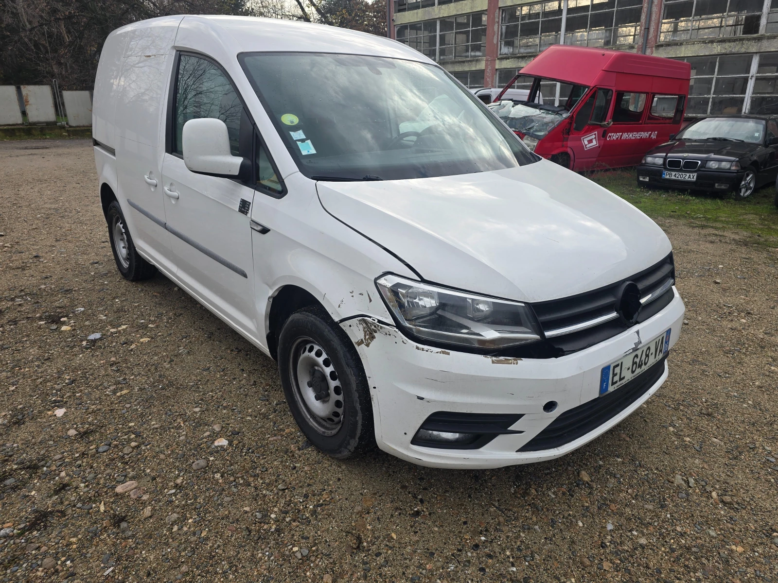 VW Caddy 2.0 TDI DSFD - изображение 5