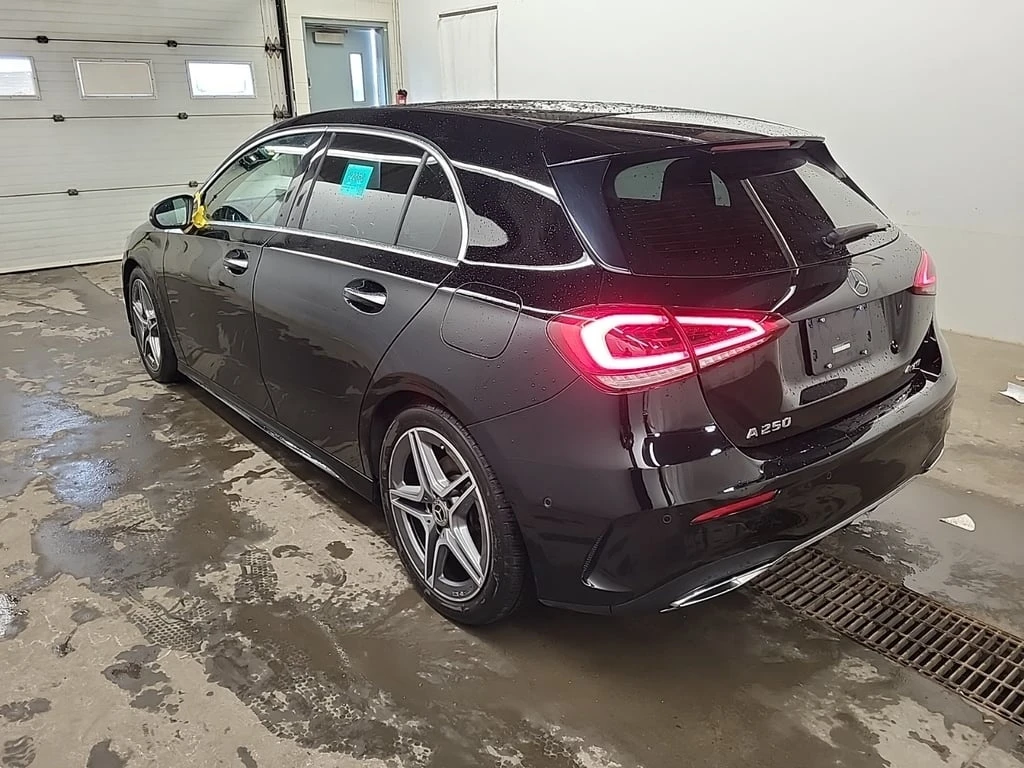 Mercedes-Benz A 250 * CARFAX * ЦЕНА ДО БГ - изображение 4