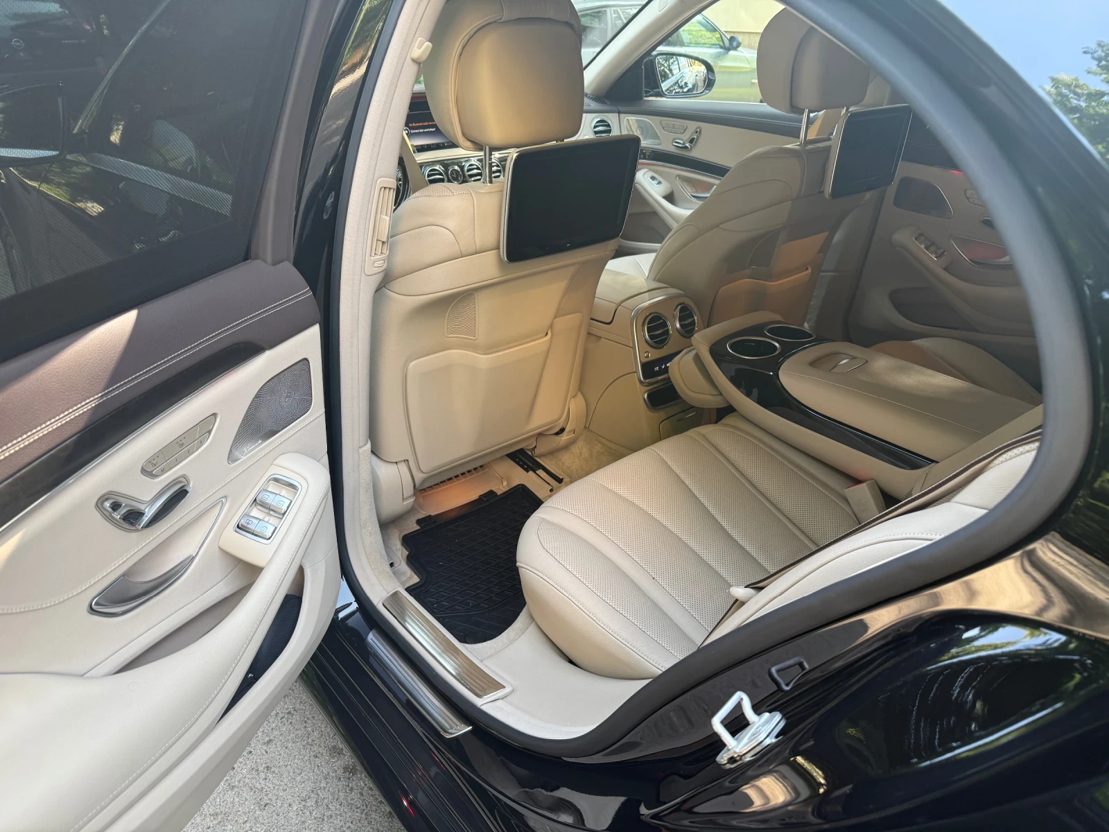 Mercedes-Benz S 500 5000 - изображение 2