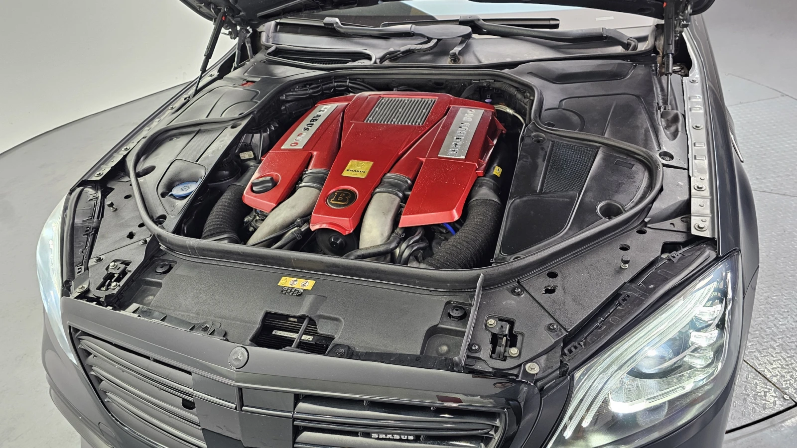 Mercedes-Benz S 63 AMG BRABUS PACK / FULL FULL FULL , снимка 16 - Автомобили и джипове - 53916098