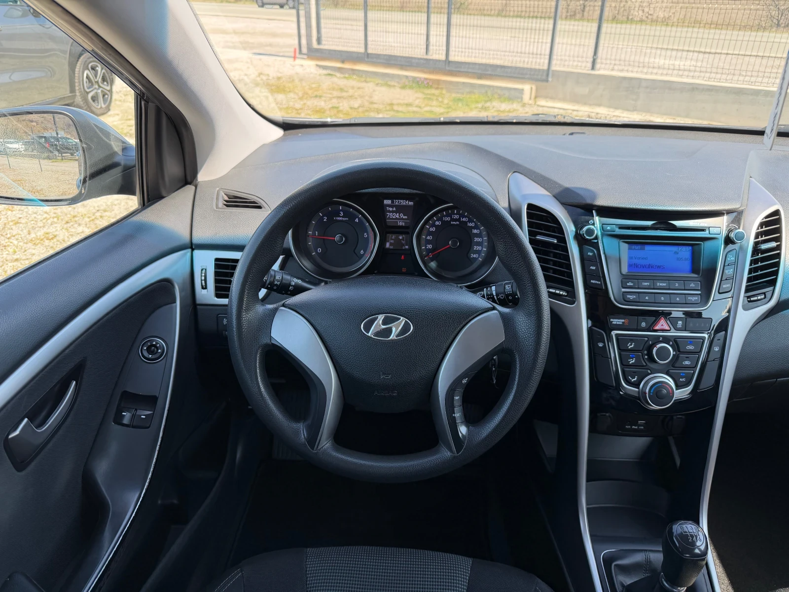 Hyundai I30 1.6D 110HP EURO 6 TUV SERVICE BOOK, снимка 11 - Автомобили и джипове - 54099412