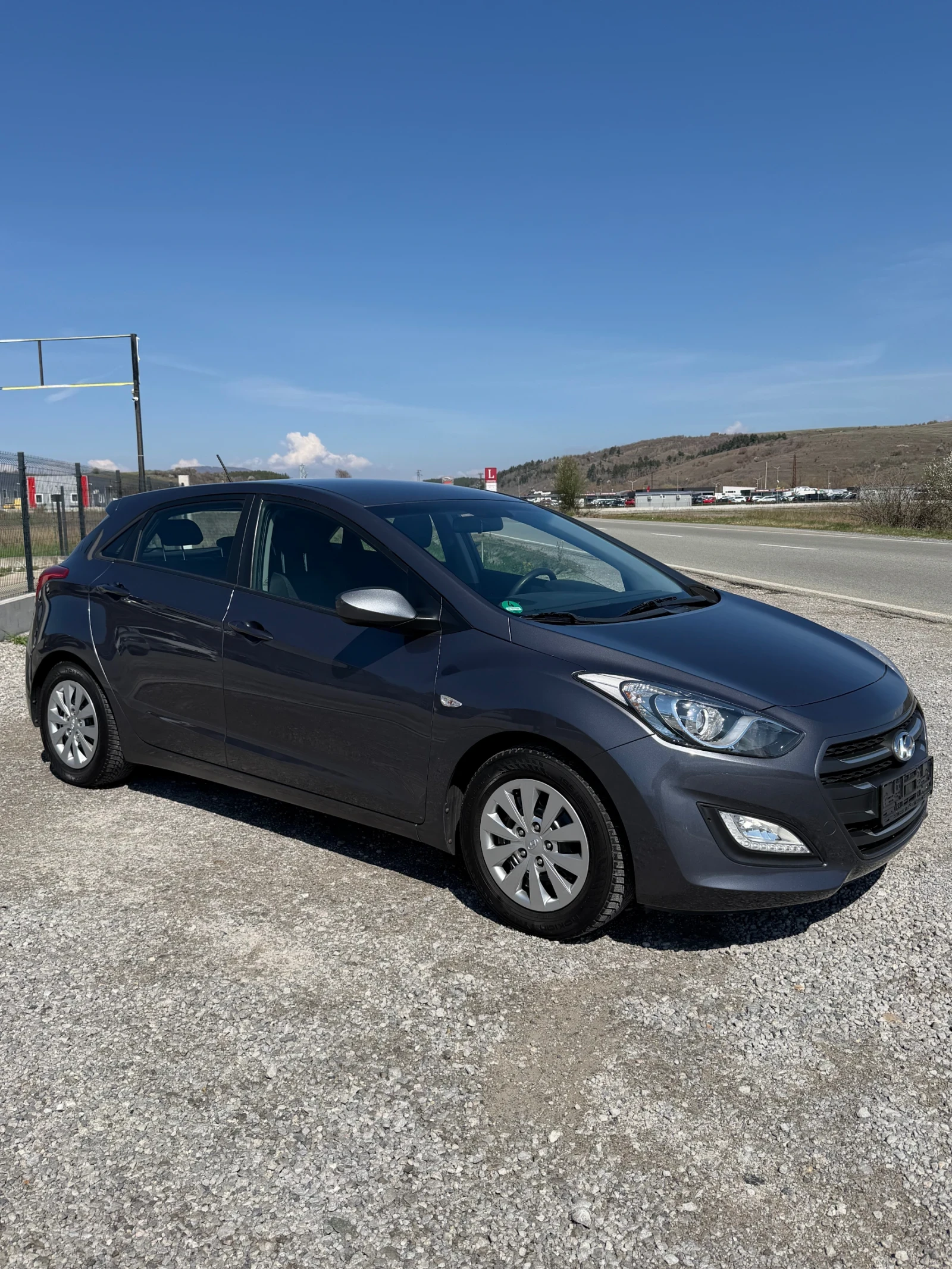 Hyundai I30 1.6D 110HP EURO 6 TUV SERVICE BOOK, снимка 4 - Автомобили и джипове - 54099412