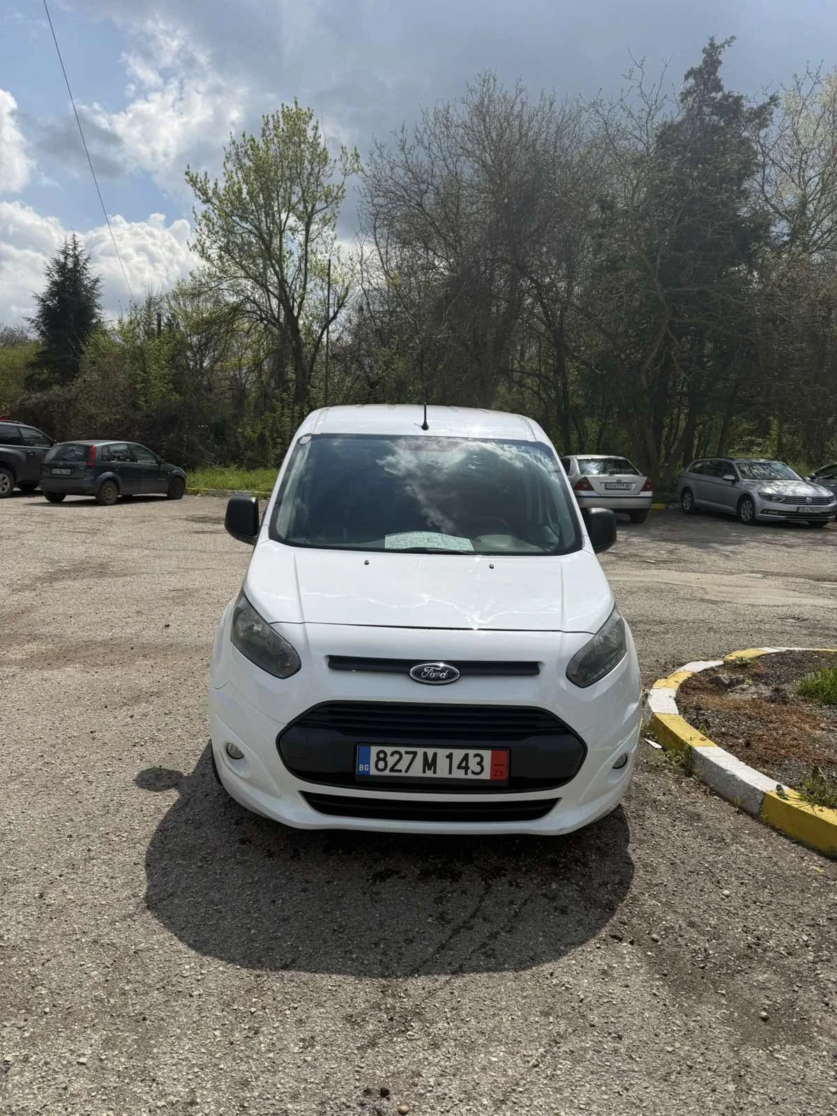 Ford Tourneo Connect 1.0, снимка 2 - Автомобили и джипове - 54246578