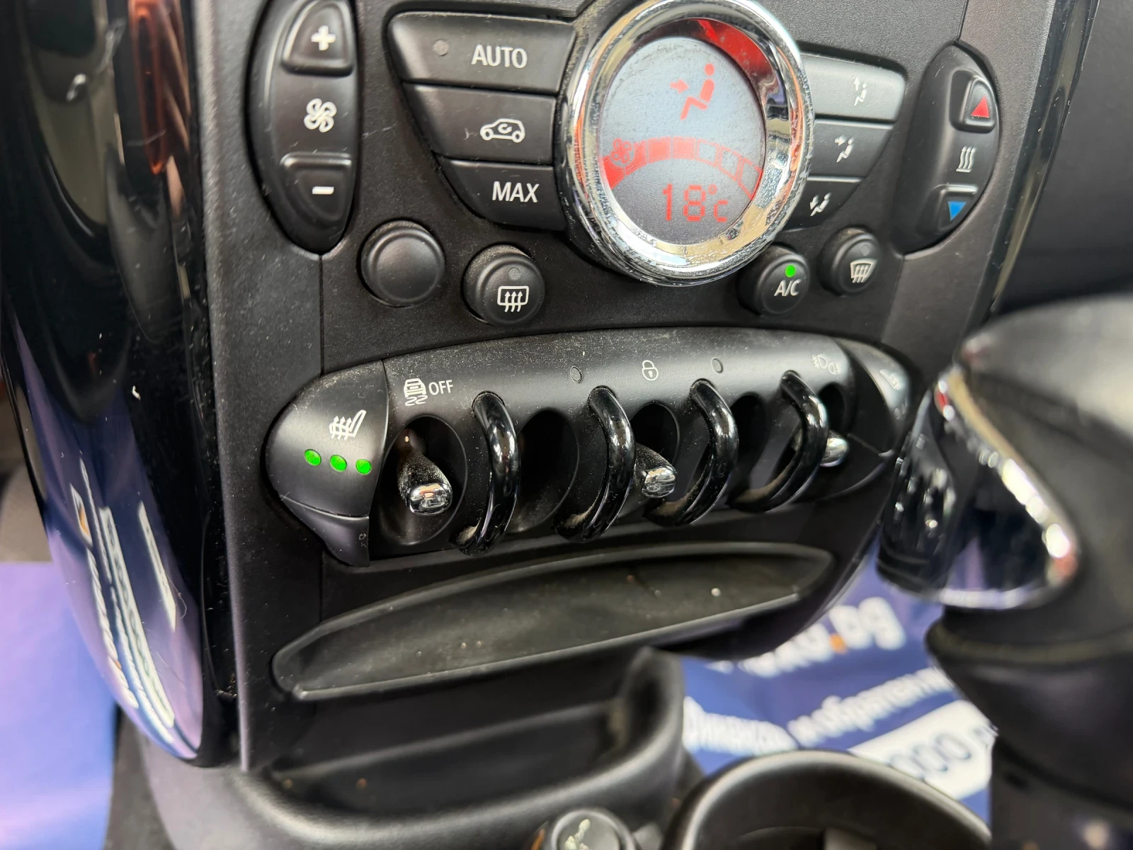 Mini Cooper COOPER D/4x4/AVTOMAT/PODGREV/130000km/, снимка 13 - Автомобили и джипове - 54828096