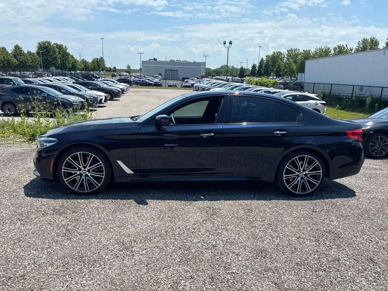 BMW 540 | HARMAN KARDON | ОБДУХВАНЕ | 360 | HUD | , снимка 2 - Автомобили и джипове - 55237208