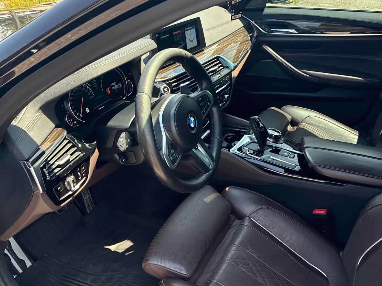 BMW 540 | HARMAN KARDON | ОБДУХВАНЕ | 360 | HUD | , снимка 5 - Автомобили и джипове - 55237208