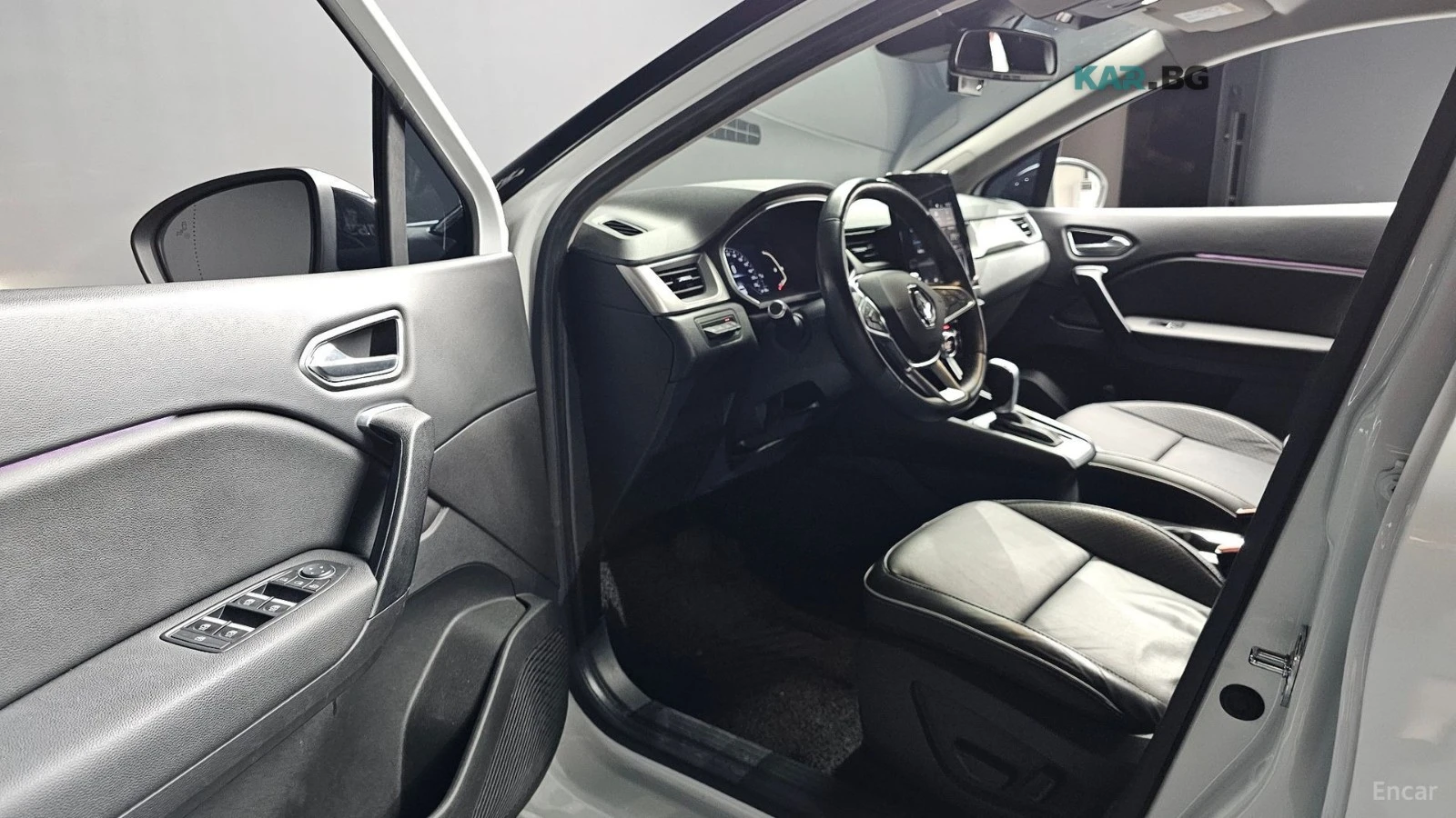 Renault Captur 1.3TCe* INTENSE* КОЖА* ПОДГРЕВ* КАМЕРА* NAVI* LED*, снимка 9 - Автомобили и джипове - 55314654